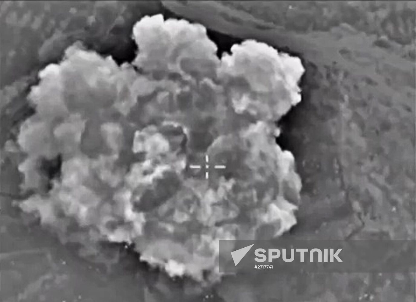 Russian Air Force bombs Islamic State training camps in Syria