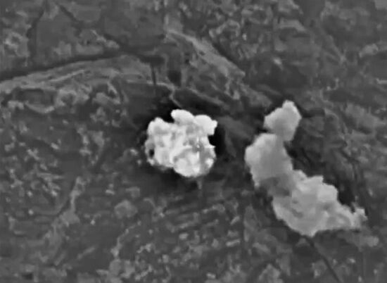 Russian Air Force bombs Islamic State training camps in Syria