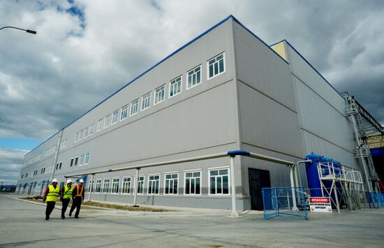 Construction of ship-building complex Zvezda