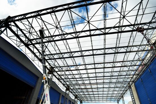 Construction of ship-building complex Zvezda