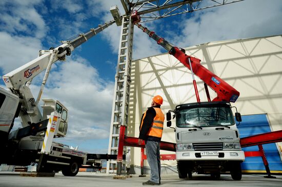 Construction of ship-building complex Zvezda