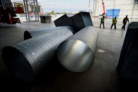 Construction of ship-building complex Zvezda