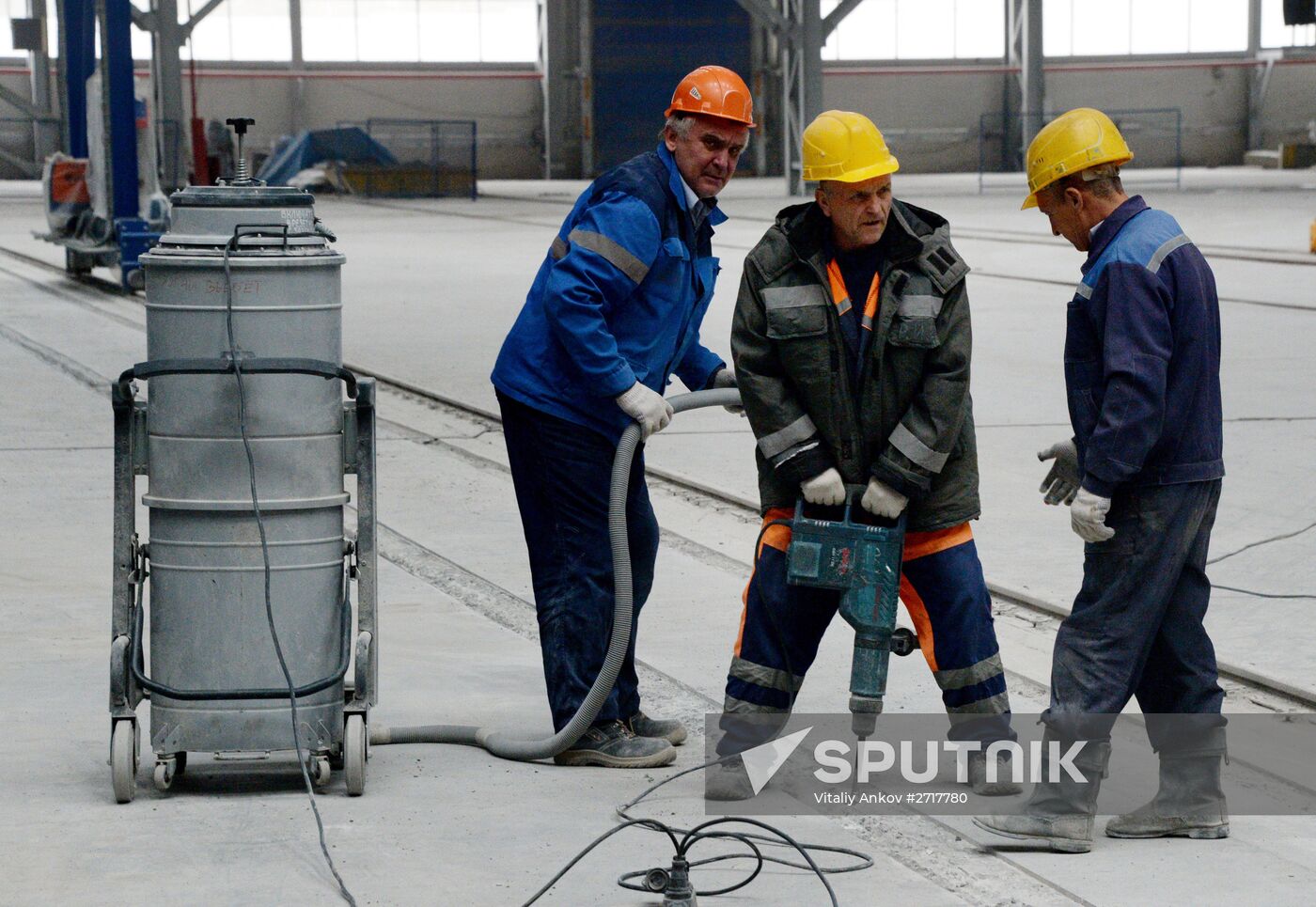 Construction of ship-building complex Zvezda