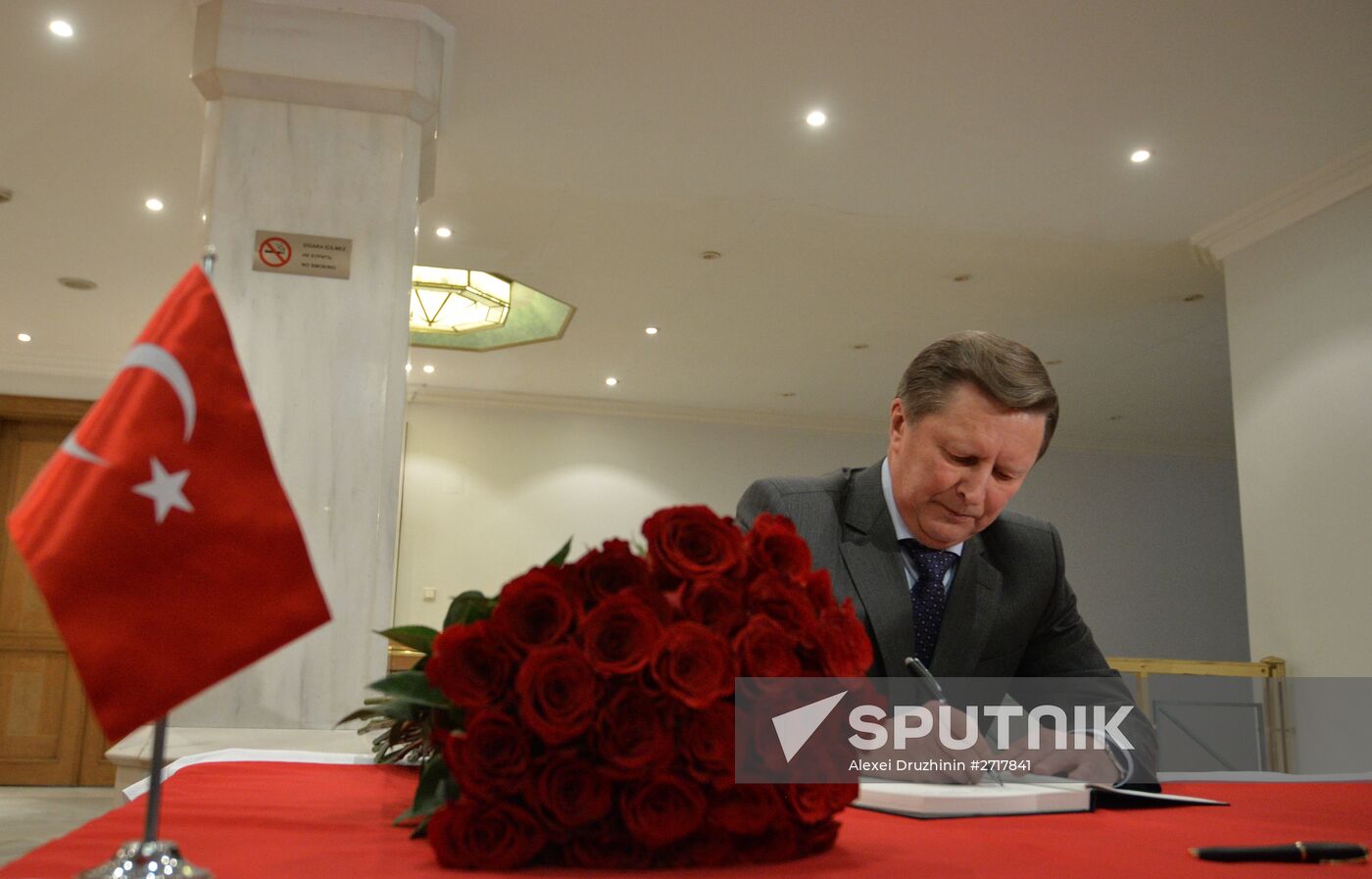 Presidential office chief Sergei Ivanov leaves in Turkish embassy his message of condolences over recent act of terrorism in Ankara