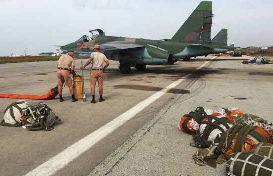 Russian war planes in Syria readied for sorties