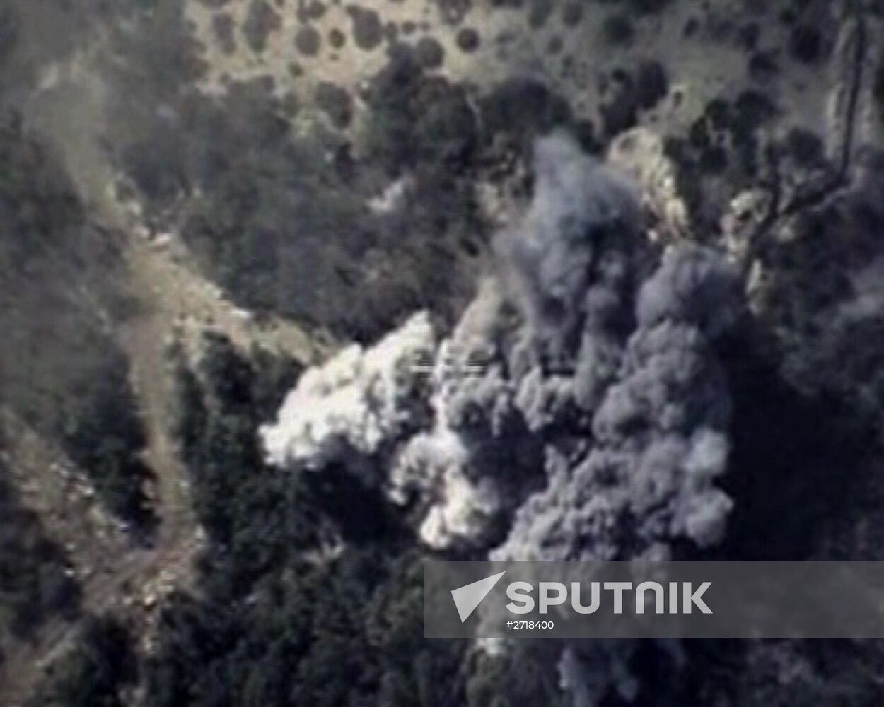 Russian Air Force destroyed ISIS weapons depots