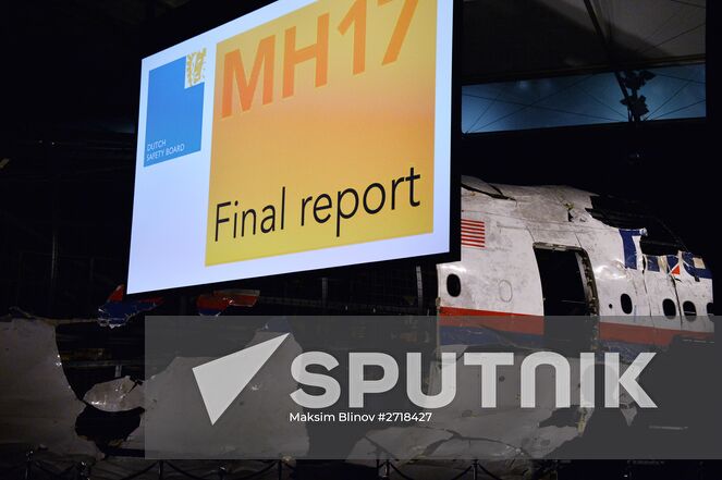 The Dutch Safety Board releases its final report into Malaysia Airlines Flight 17 disaster in Eastern Ukraine on July 17, 2014, at the Gilze-Rijen Air Base, Netherlands. Location: Netherlands. Author: Maksim Blinov/Sputnik. Dutch Safety Board releases report into Malaysia Airlines Flight 17 disaster