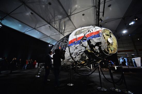 Dutch Safety Board releases report on Malaysia Airlines Flight MH17 crash