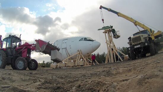 Presenting the results of the Boeing 777 crash simulation