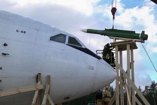 Report on results of experiment into downing of MH17 flight