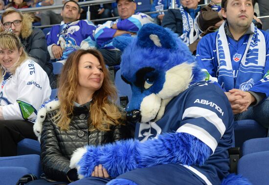 Ice hockey. KHL. Dynamo Moscow vs. Yugra