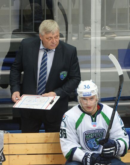 Ice hockey. KHL. Dynamo Moscow vs. Yugra
