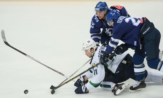 Ice hockey. KHL. Dynamo Moscow vs. Yugra