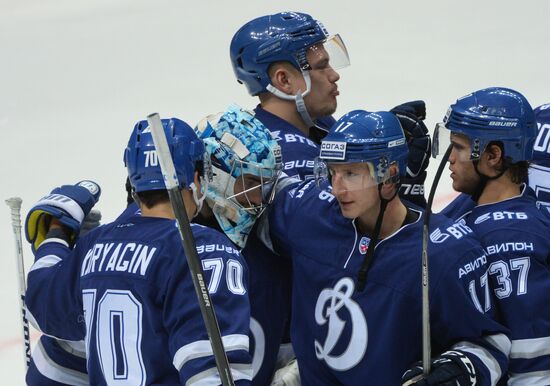 Ice hockey. KHL. Dynamo Moscow vs. Yugra