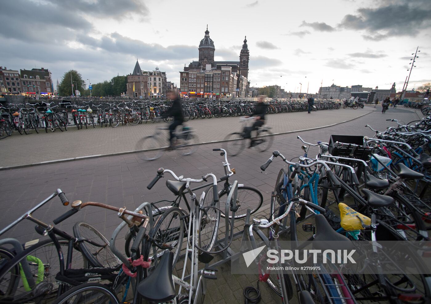 World cities. Amsterdam