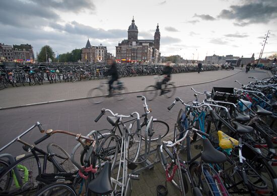 World cities. Amsterdam