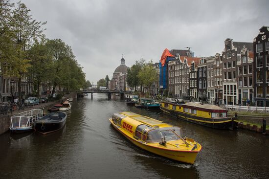 World cities. Amsterdam