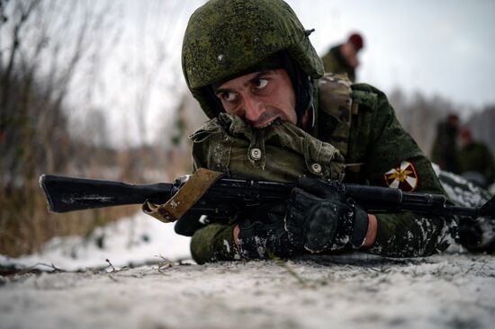 Russian Interior Troops take national tests for the right to wear maroon beret