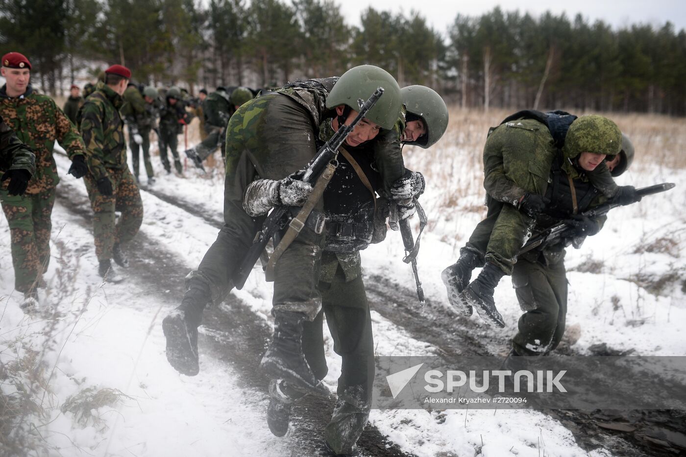 Russian Interior Troops take national tests for the right to wear maroon beret