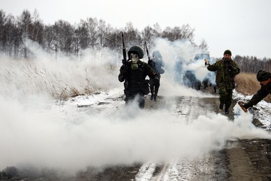 Russian Interior Troops take national tests for the right to wear maroon beret