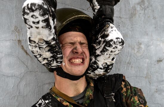 Russian Interior Troops take national tests for the right to wear maroon beret