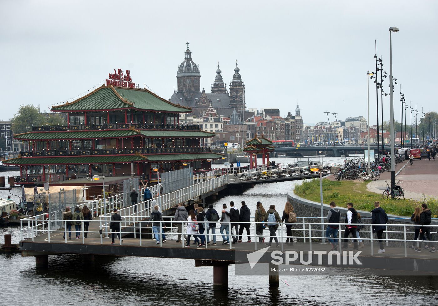 Cities of the world. Amsterdam