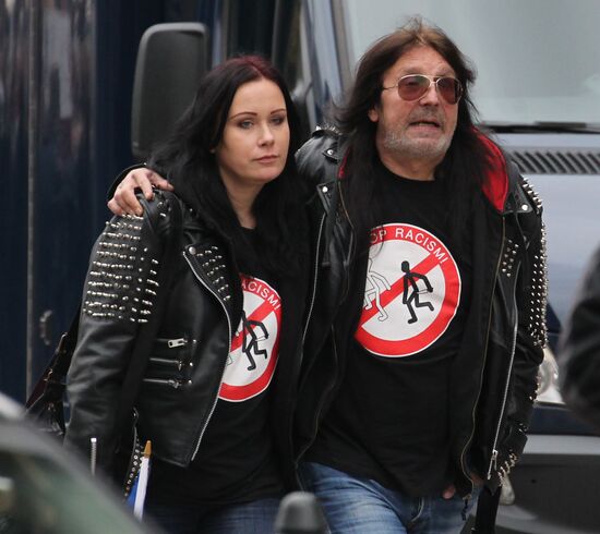 Rallies for and against migrants in Prague