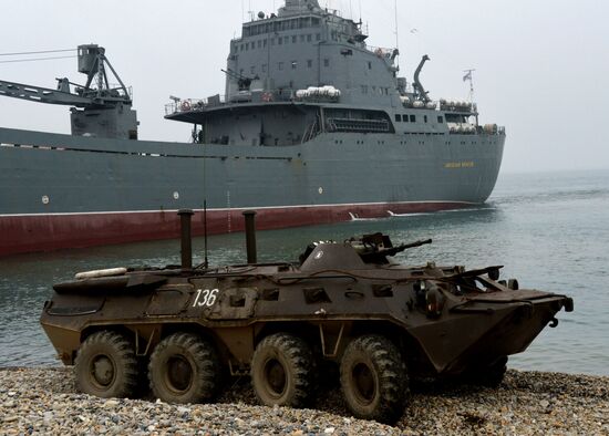 Pacific Fleet Marines Brigade holds exercise