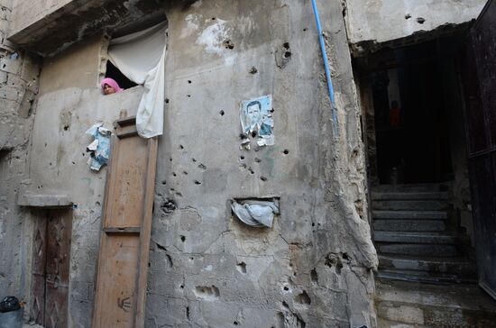 Syrian refugees from Islamic State-held areas