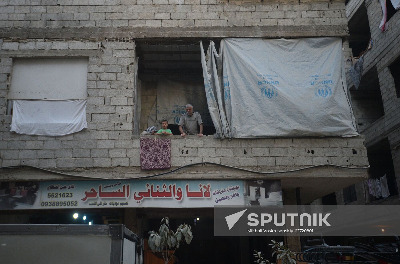 Syrian refugees from Islamic State-held areas