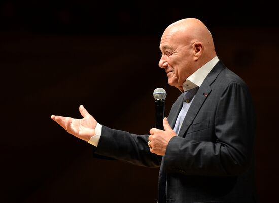 Talk by Vladimir Posner