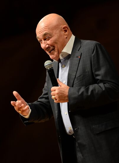 Talk by Vladimir Posner