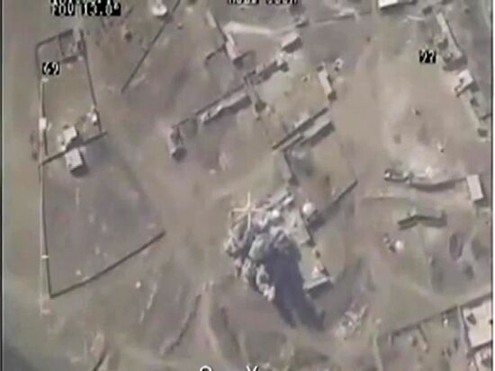 Russian air forces strike ISIS sites in Syria