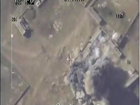 Russian air forces strike ISIS sites in Syria