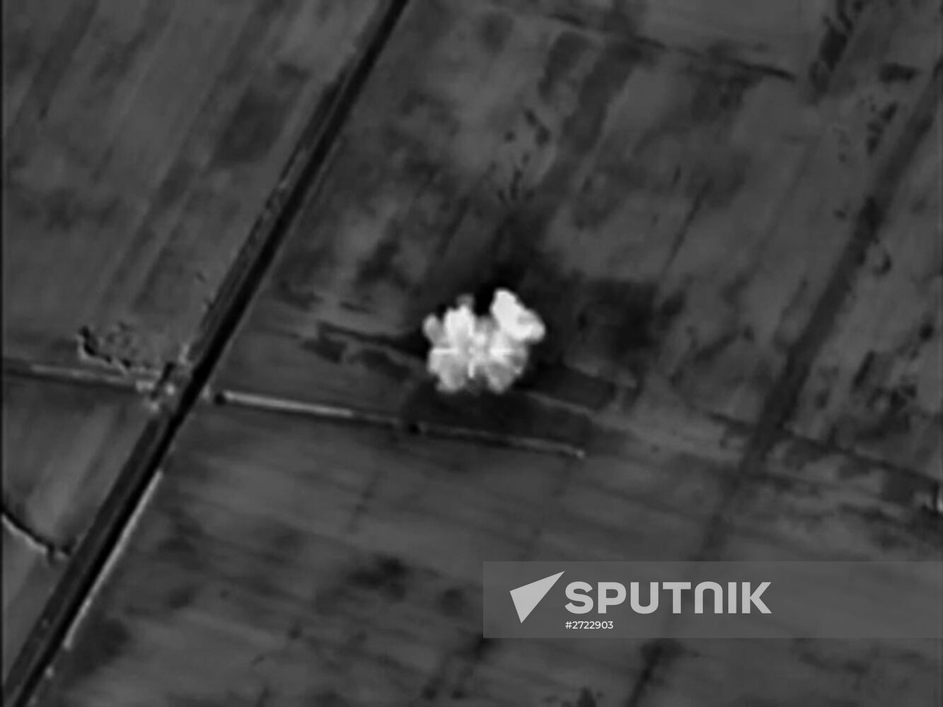 Russian air forces strike ISIS sites in Syria