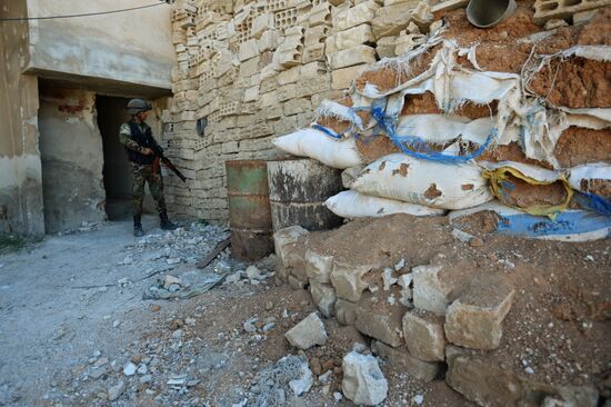 Situation in Maadaniya, a Damascus suburb