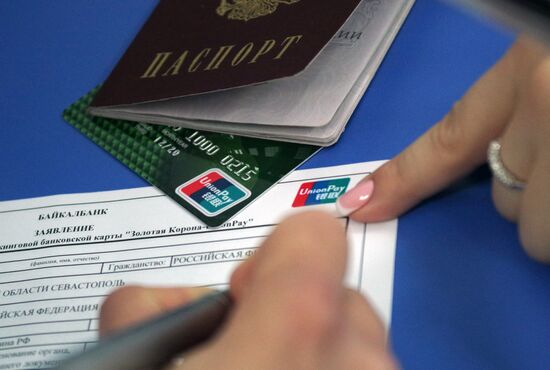 China's UnionPay launches operations in Crimea