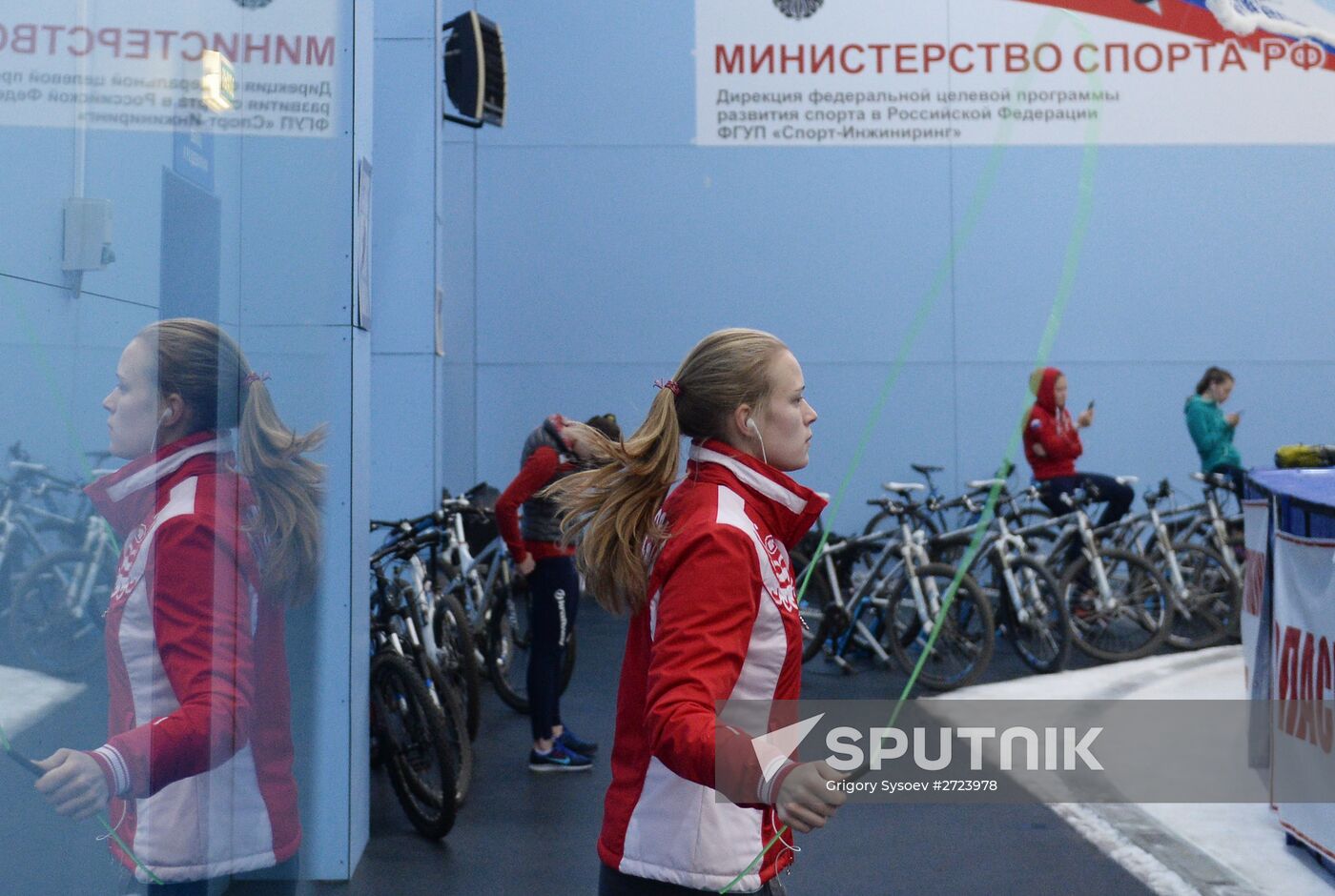 Short track. Russian national team's training session
