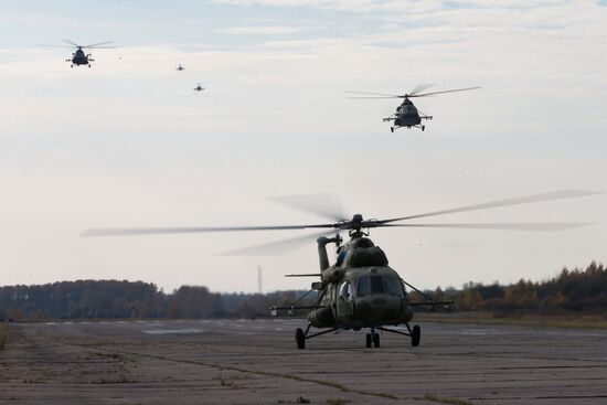 Tactical flight drill by Airborne Forces in Pskov Region