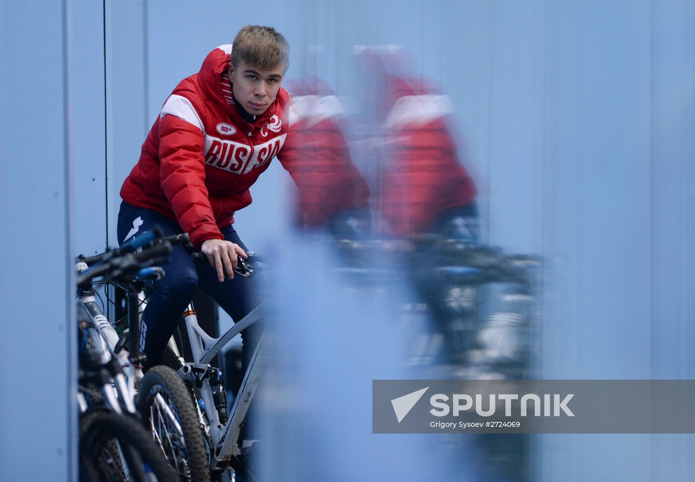 Short track. Russian national team's training session