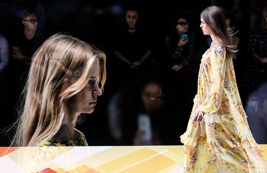 Moscow hosts Mercedes-Benz Fashion Week Russia. Day Two