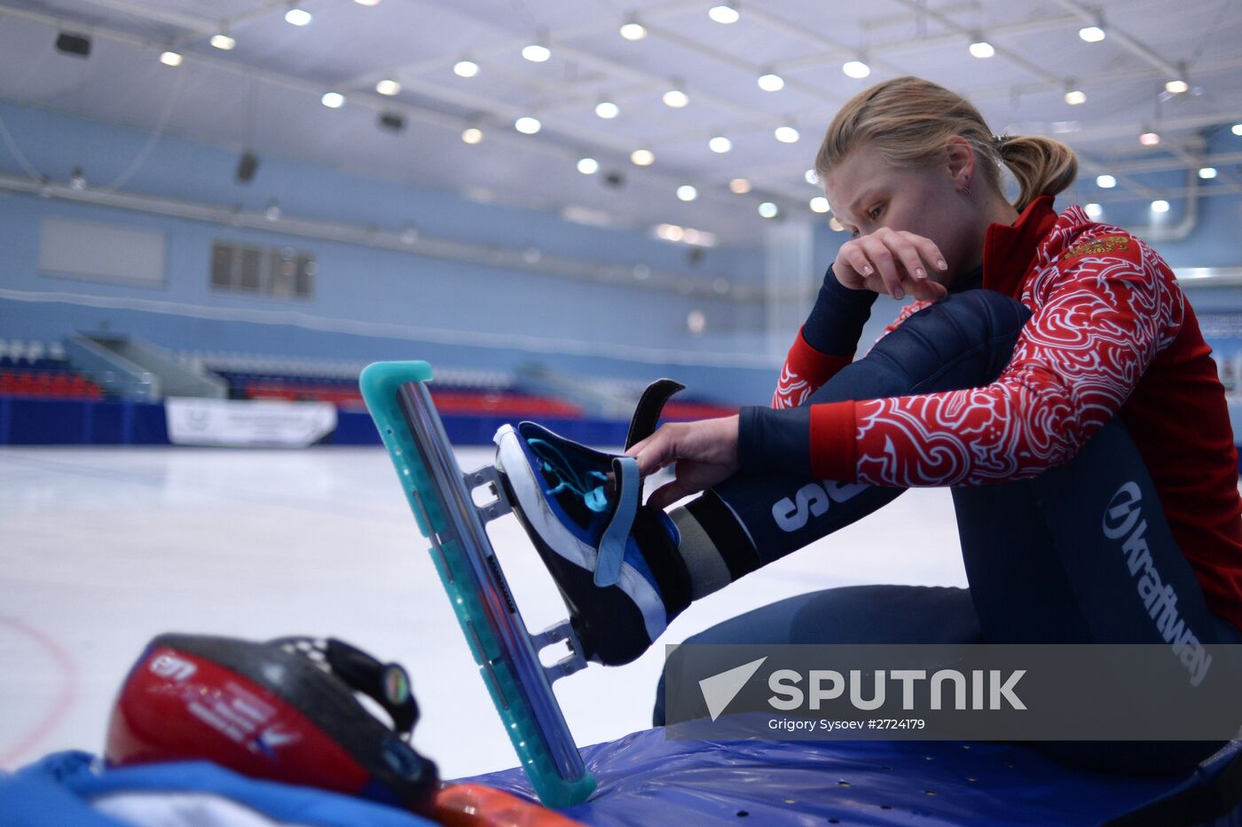 Short track. Russian national team's training session