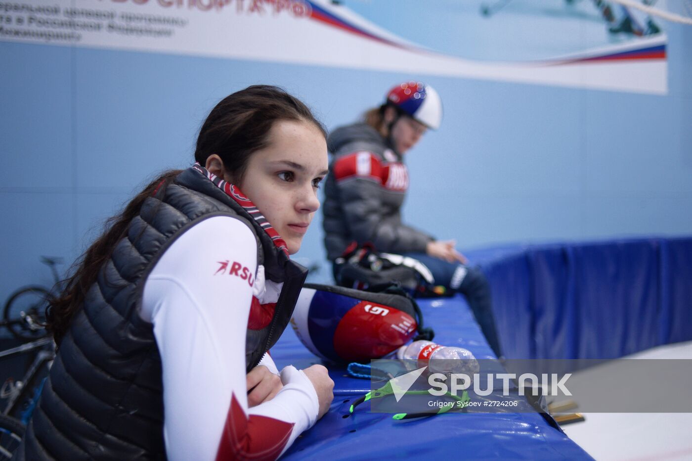 Short track. Russian national team's training session