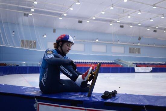 Short track. Russian national team's training session
