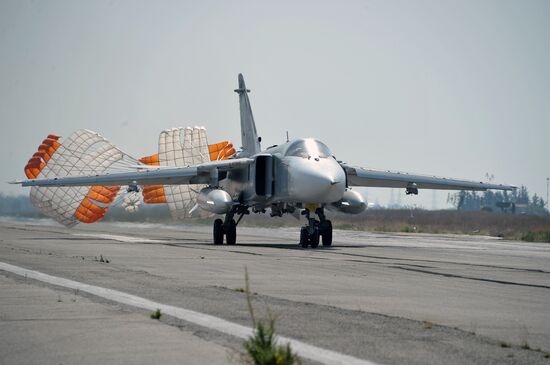 Russian aircract at Hmeimim Air Base in Syria