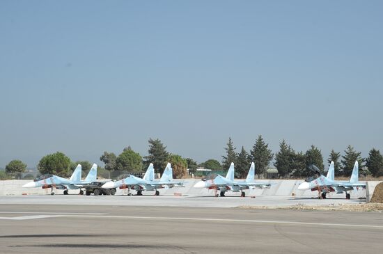 Russian aircract at Hemeimeem Air Base in Syria