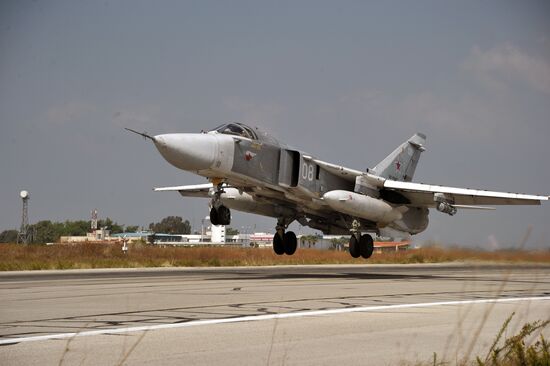 Russian aircraft at Hemeimeem Air Base in Syria