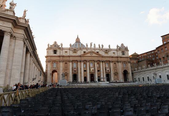 Cities of the world. Vatican City