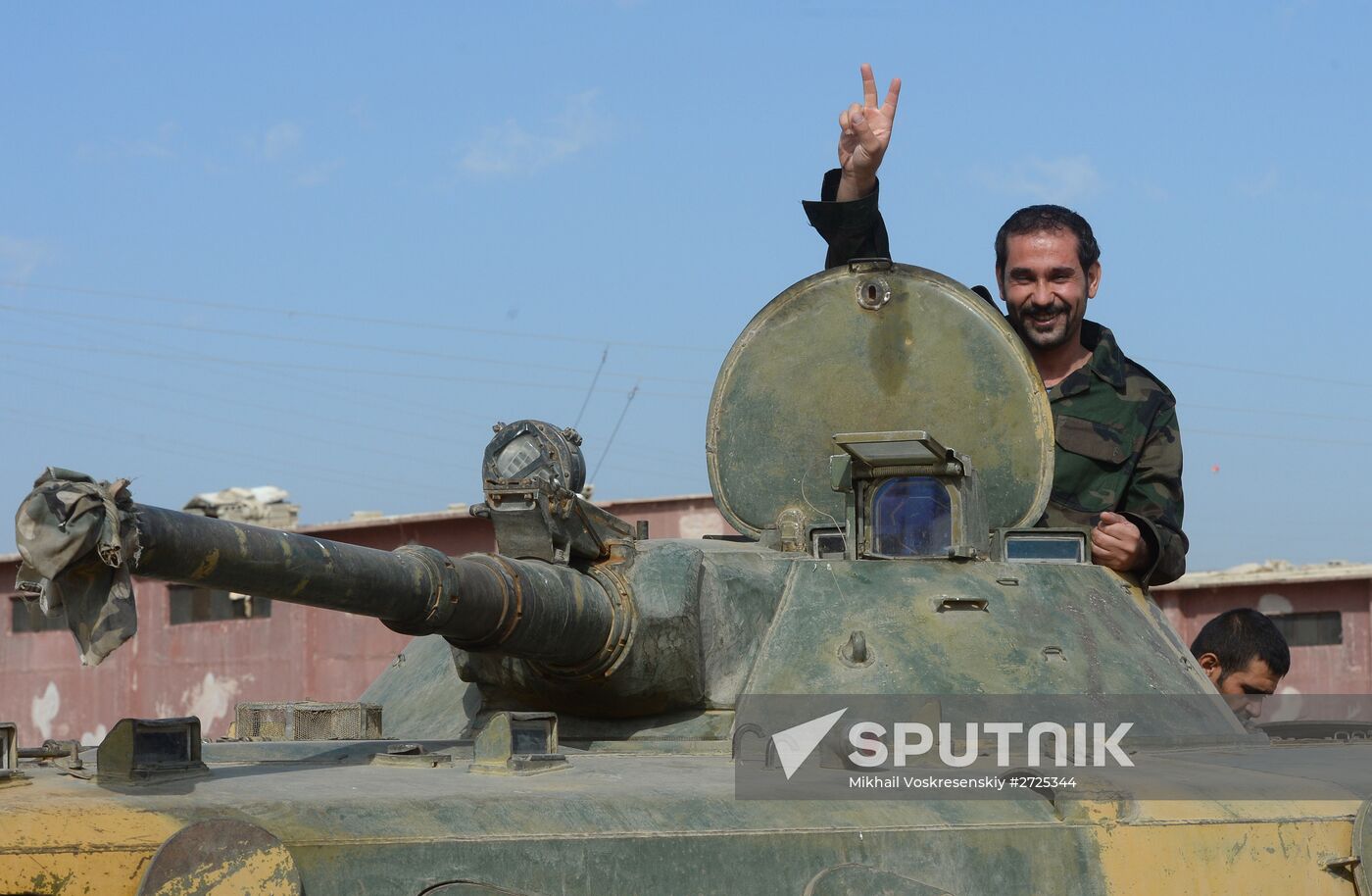 Syrian Arab Army's 2nd Corps 10th Division off Katana city, Syria