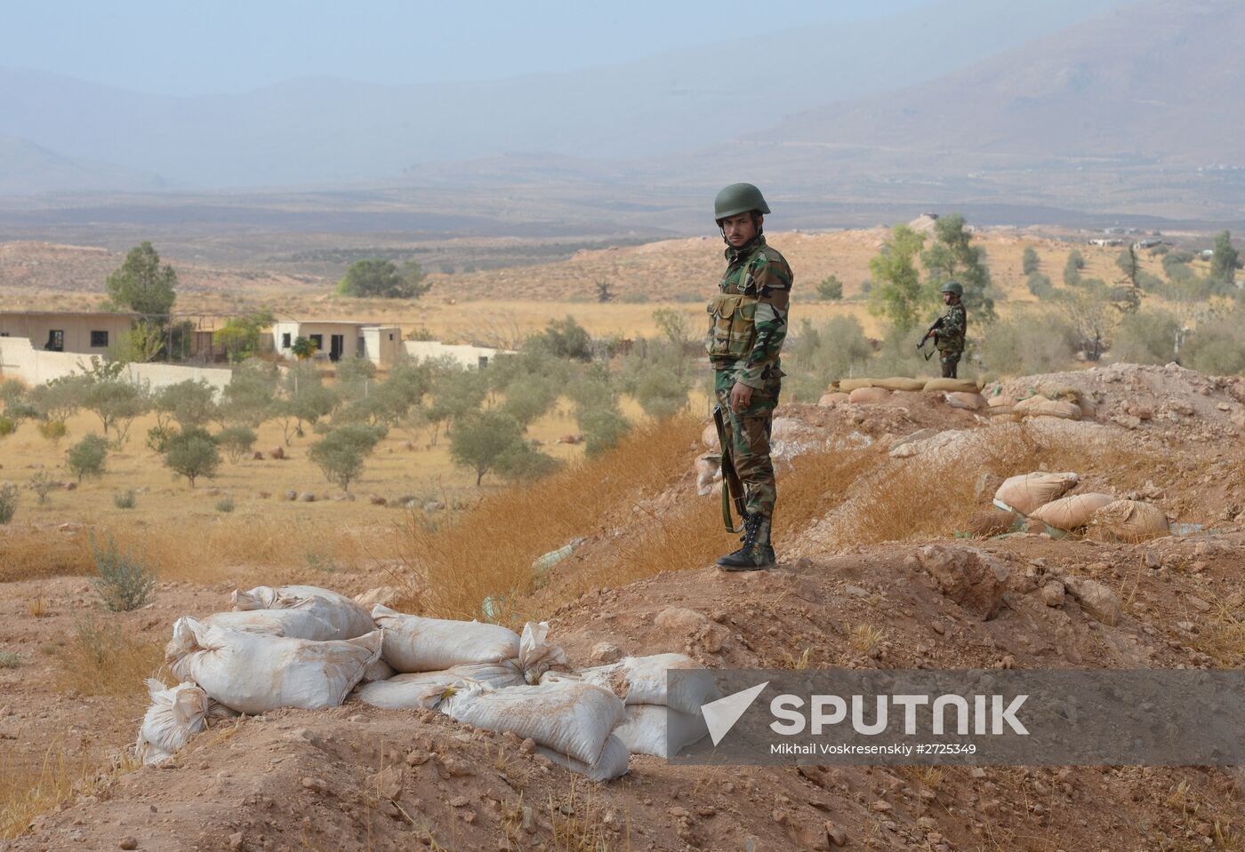 Syrian Arab Army's 2nd Corps 10th Division off Katana city, Syria